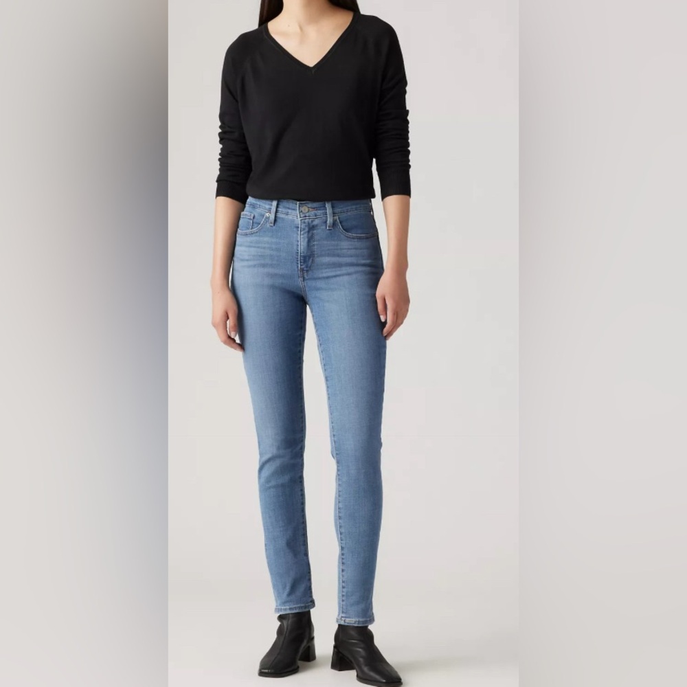 Levi’s 311 SHAPING SKINNY WOMEN'S JEANS